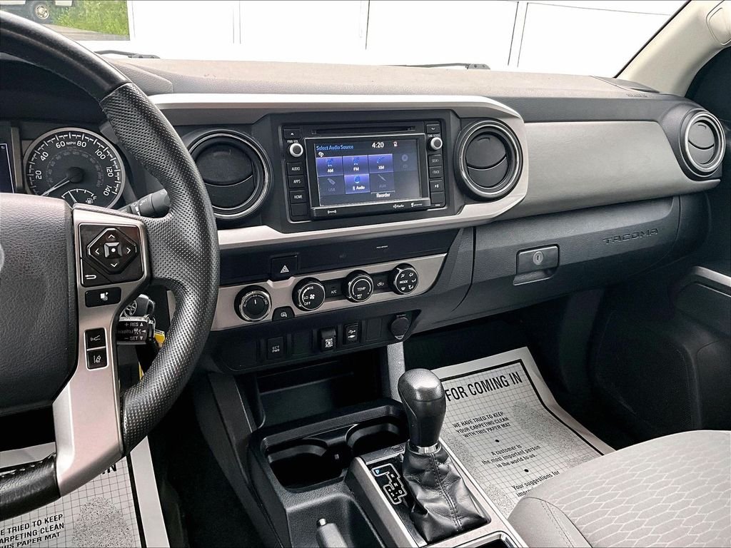 Used 2019 Super White Toyota SR5 image 18