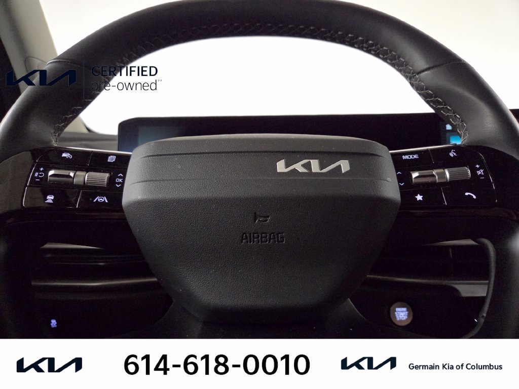 Used 2026 White Kia LX image 21