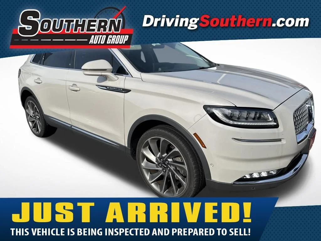 2022 Lincoln Nautilus Reserve AWD's photo