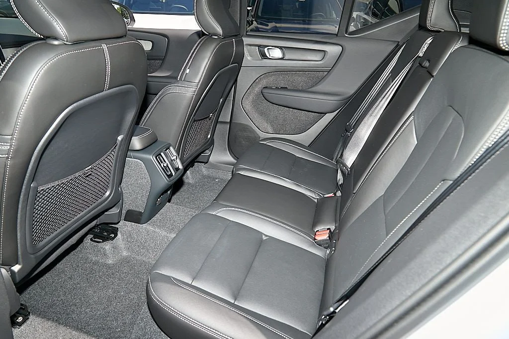 New 2026 Cloud Blue Volvo Plus image 20
