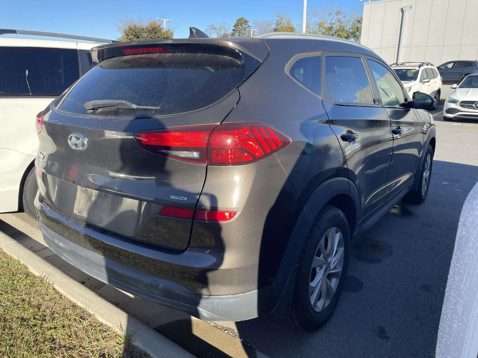 Used 2019 Sage Brown Hyundai Value image 4