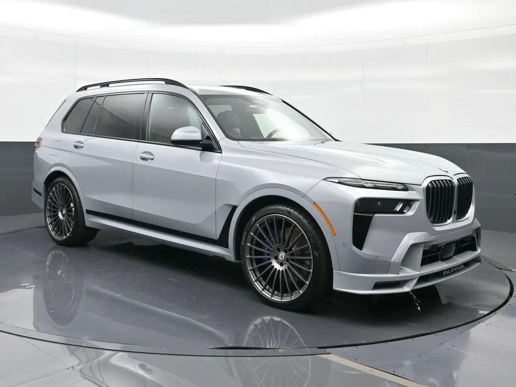 2025 BMW X7 ALPINA XB7 - Photo 13