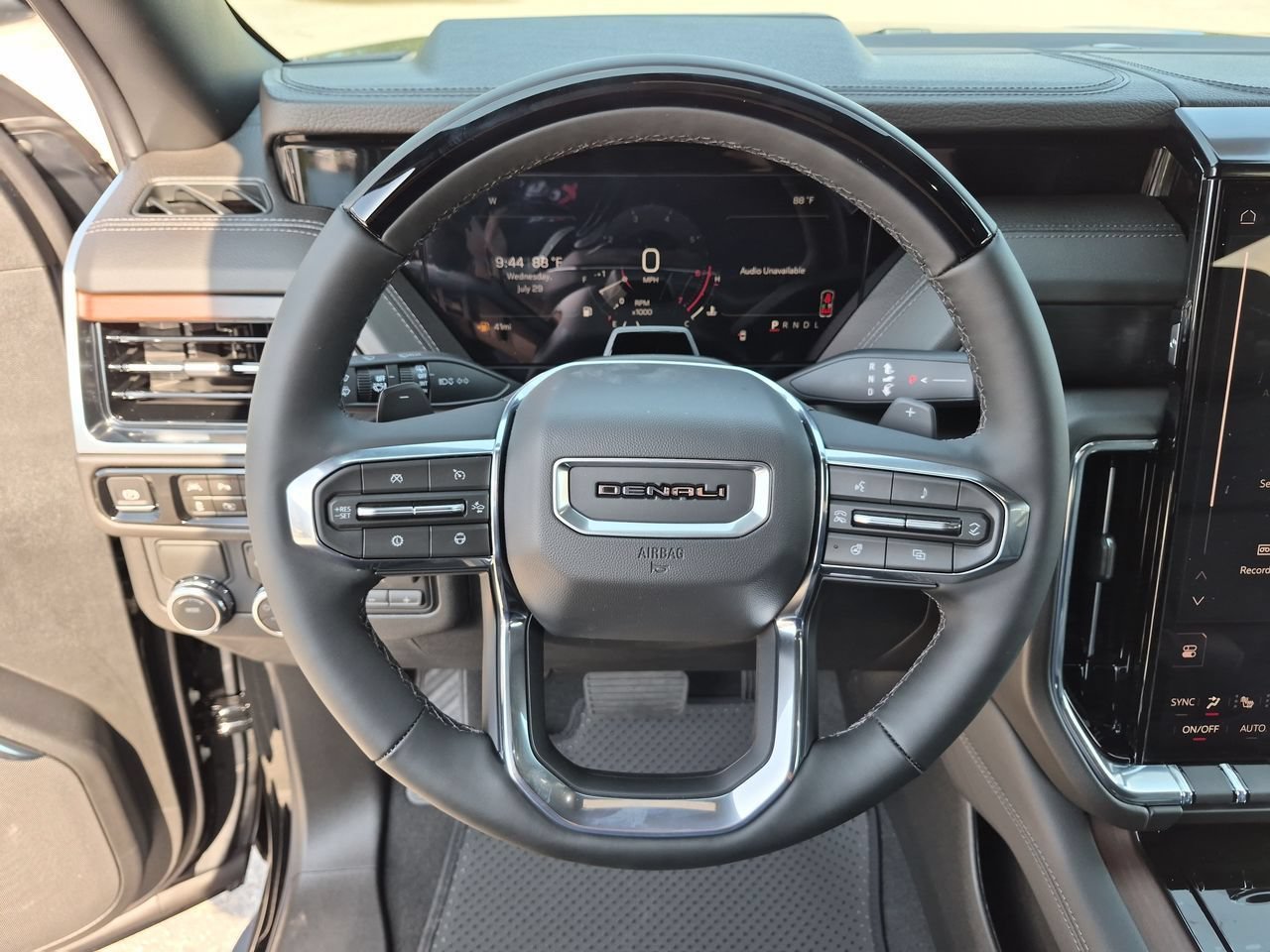 2026 GMC Yukon XL Denali - Photo 11
