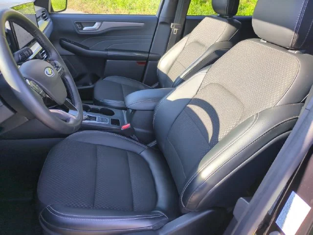 Used 2024 Black Ford Base image 14