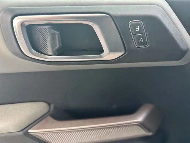 Used 2023 Gray Ford Badlands image 14