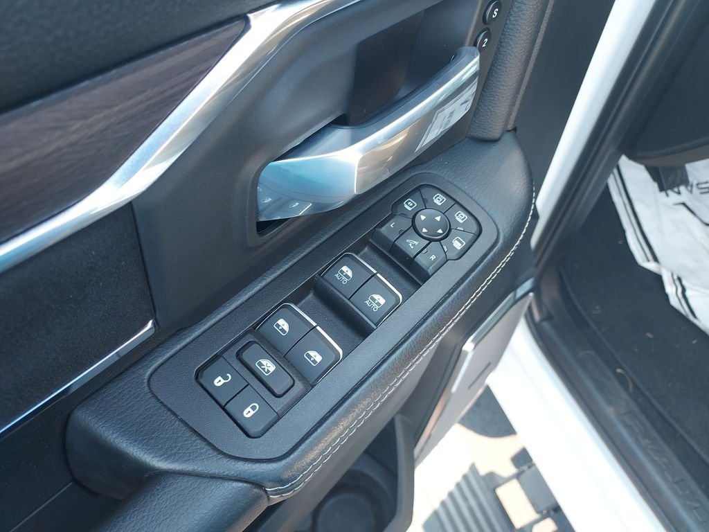 Used 2025 White Ram Laramie image 11