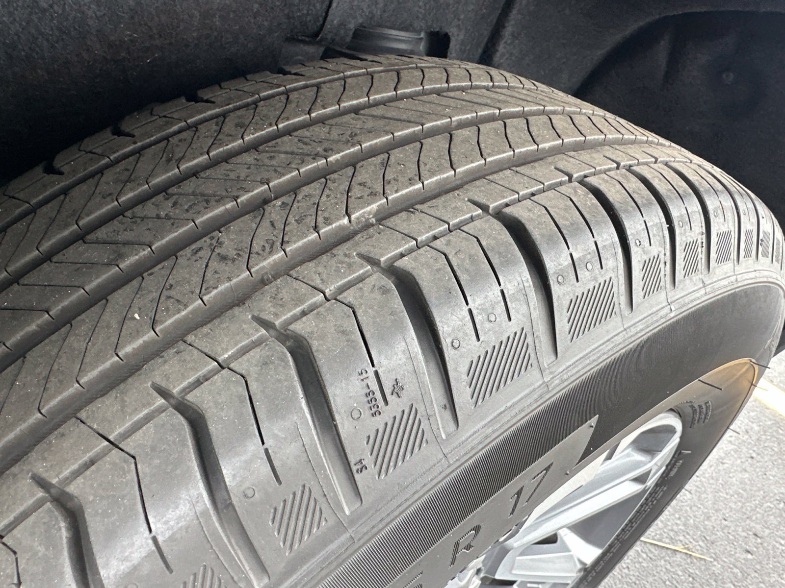Used 2026 Silver GMC Elevation image 10