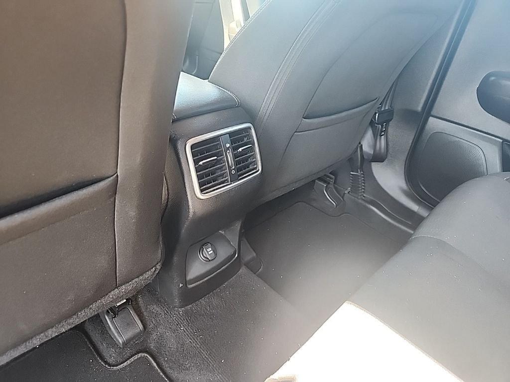 Certified Used 2019 White Kia LX image 19