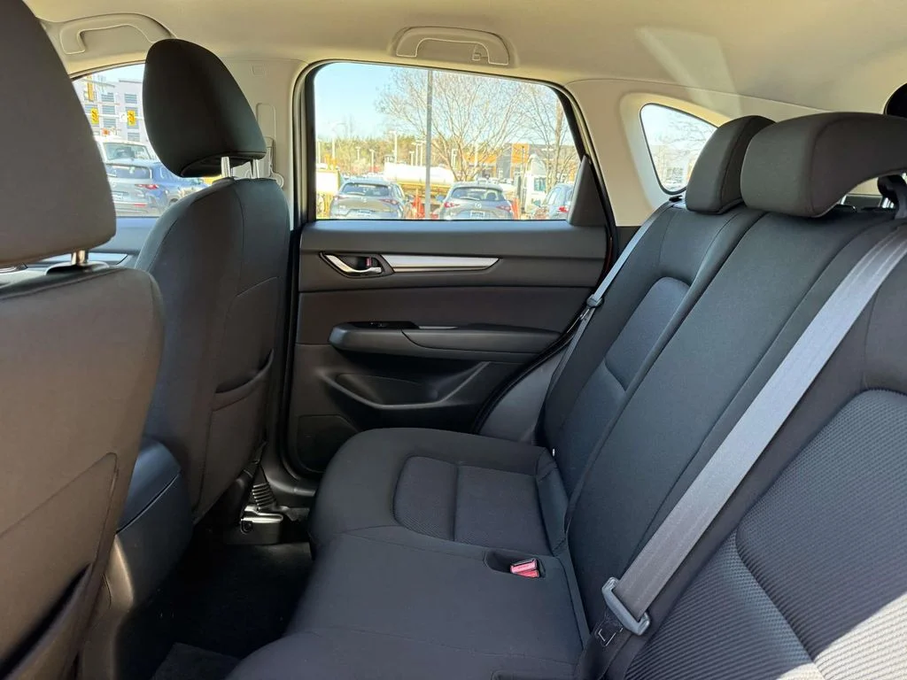 2023 Mazda CX-5 S - Photo 16