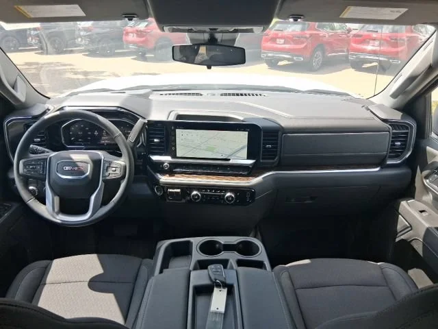 2026 GMC Sierra 1500 SLE - Photo 10