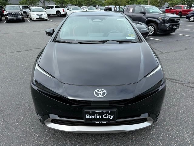 2025 Toyota Prius XSE Premium - Photo 2