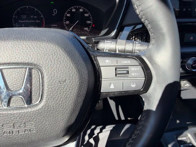 Certified Used 2023 Platinum White Pearl Honda EX-L image 17