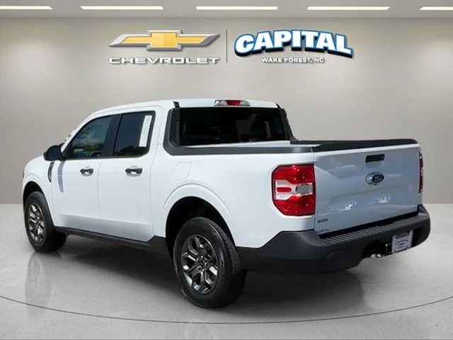 Used 2024 White Ford XLT image 3