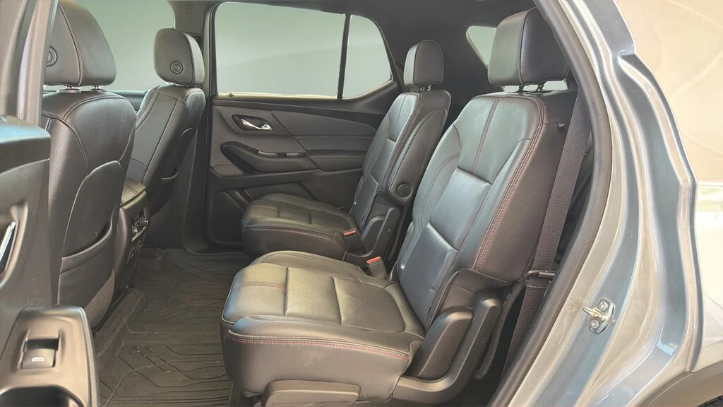 Used 2023 Sterling Gray Chevrolet RS image 16