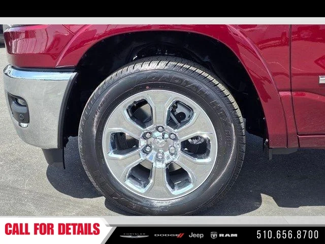 New 2025 Delmonico Red Pearlcoat RAM Big Horn/Lone Star image 4