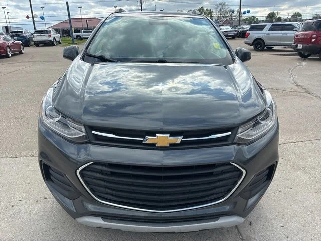 Used 2020 Chevrolet Trax LT with VIN 3GNCJLSB2LL115773 for sale in Frankfort, KY