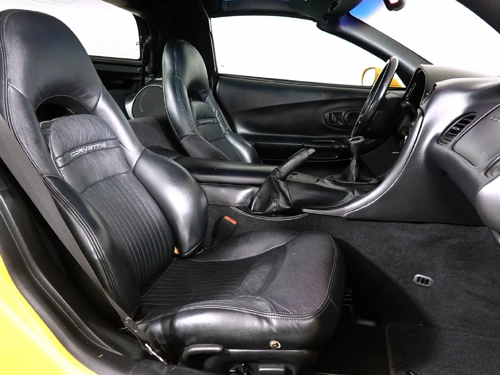 Used 2001 Yellow Chevrolet Base image 16