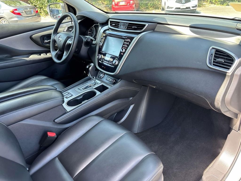 Used 2024 Gray Nissan SV image 17