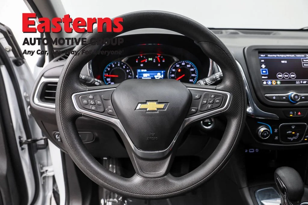 Used 2023 White Chevrolet LT image 10