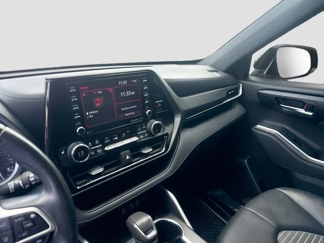 Used 2022 Gray Toyota XSE image 9