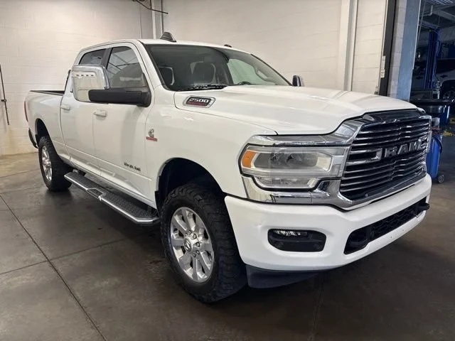 Used 2023  Ram Laramie image 3