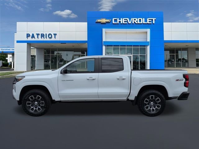 Used 2023 Summit White Chevrolet Z71 image 7