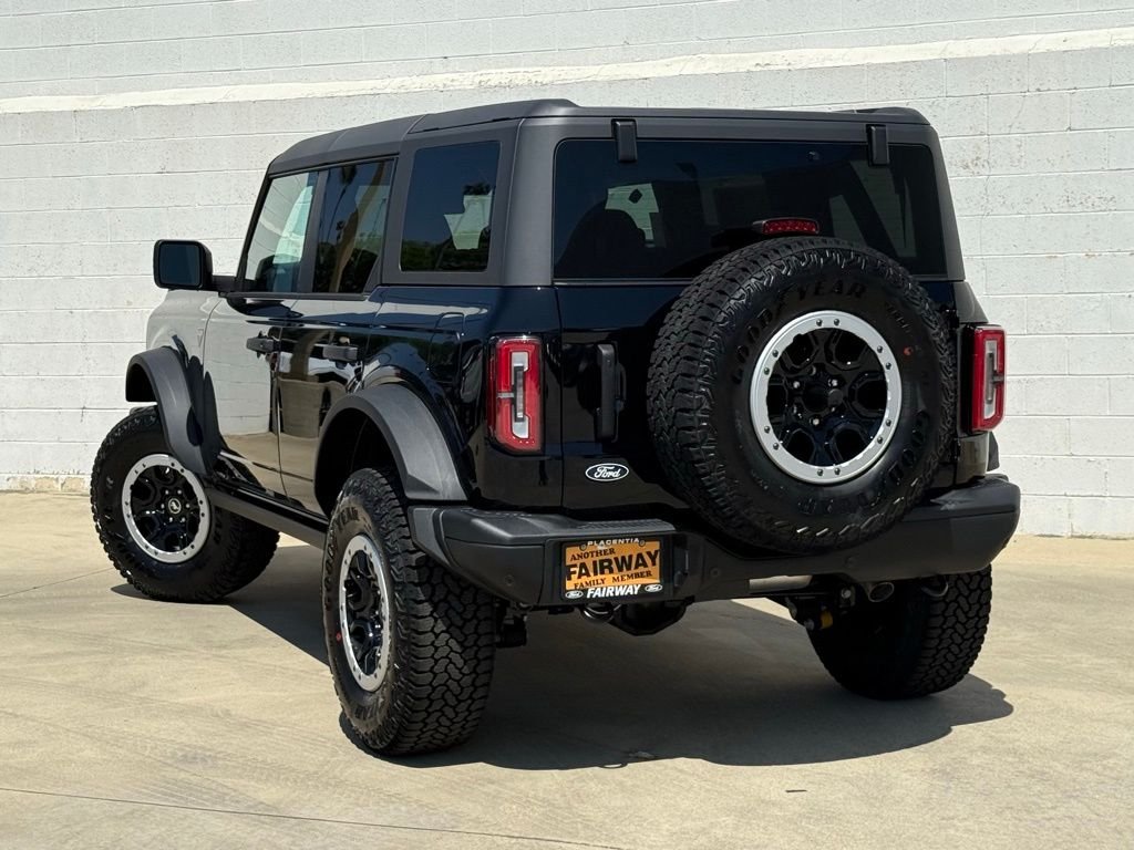 New 2026 Shadow Black Ford Badlands® image 4