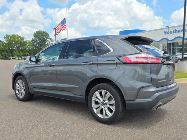 Used 2022 Gray Metallic Ford Titanium image 5