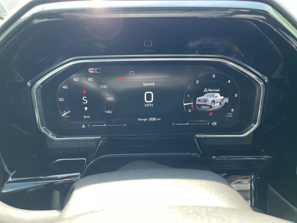 New 2026 Sterling Metallic GMC Elevation image 11
