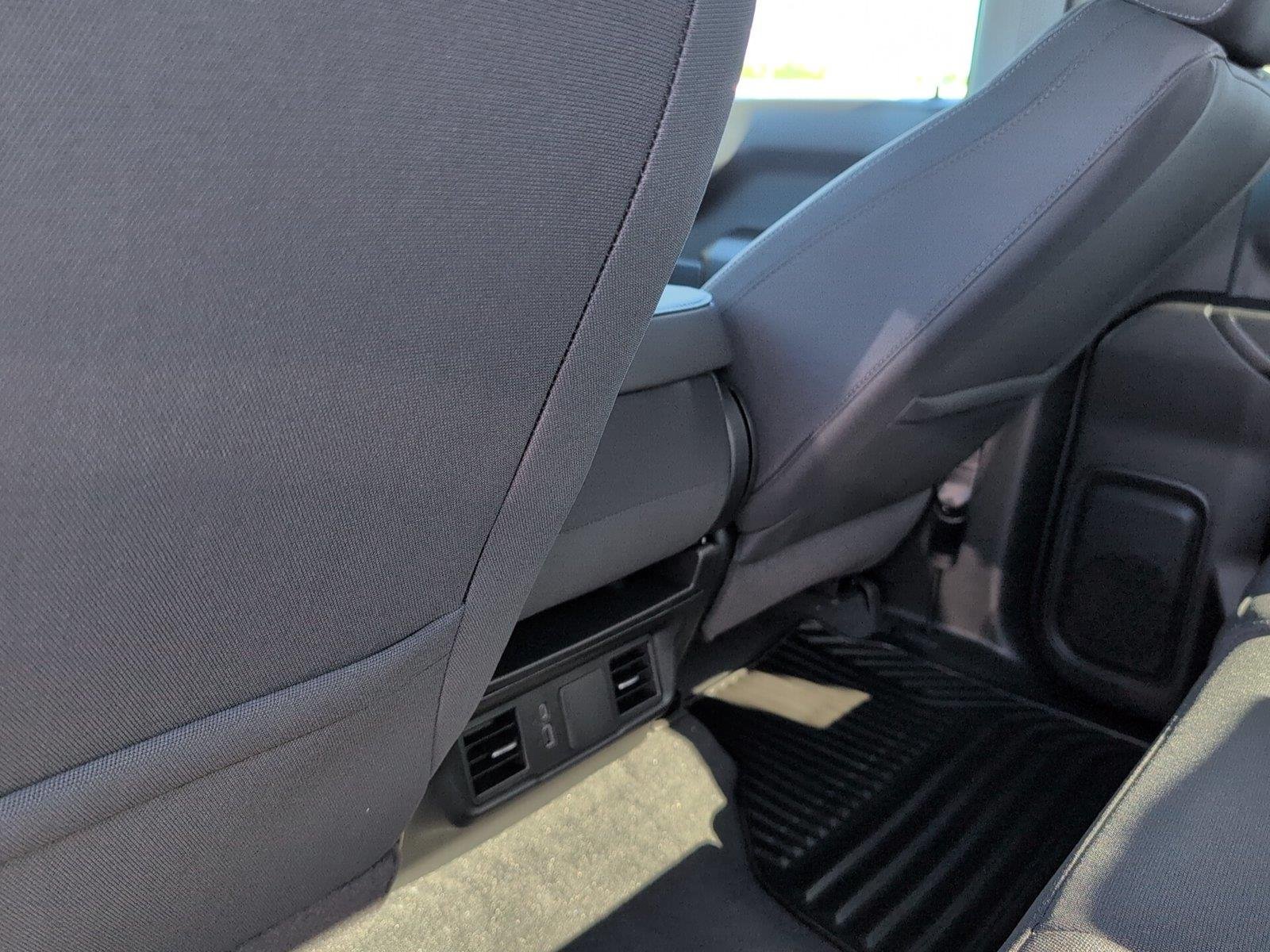 2026 Chevrolet Silverado 1500 Custom - Photo 30