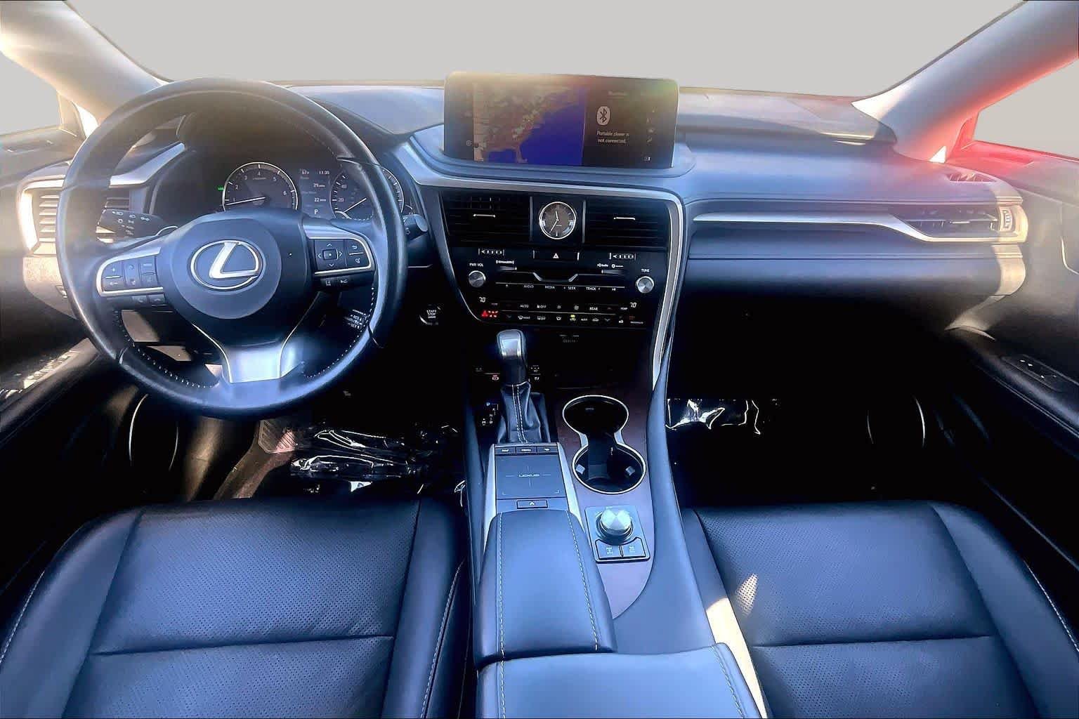 Used 2020 Eminent White Pearl Lexus  image 16