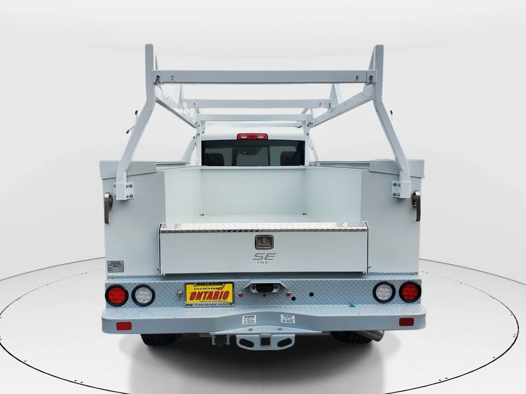 New 2026 Bright White Clear-Coat Exterior Paint RAM Tradesman image 4