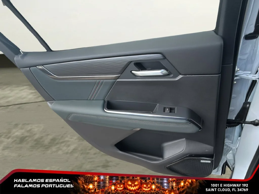 New 2026 Glacier White Tricoat GMC AT4 image 26