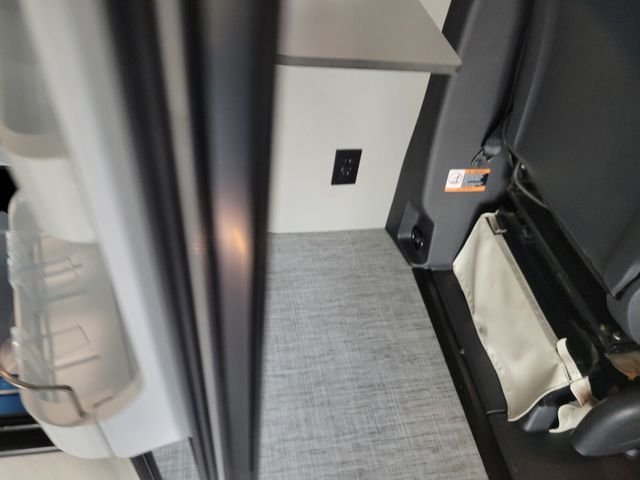 2021 Mercedes-Benz Sprinter Cargo Van Base - Photo 11