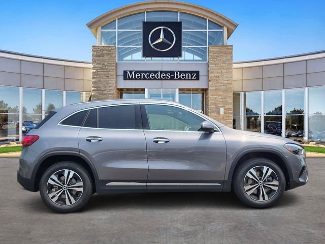 New 2026 Mountain Grey Metallic Mercedes-Benz GLA 250 image 5