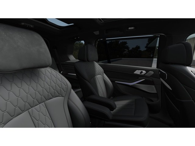 New 2027 Black Sapphire Metallic BMW X7 M60i image 12