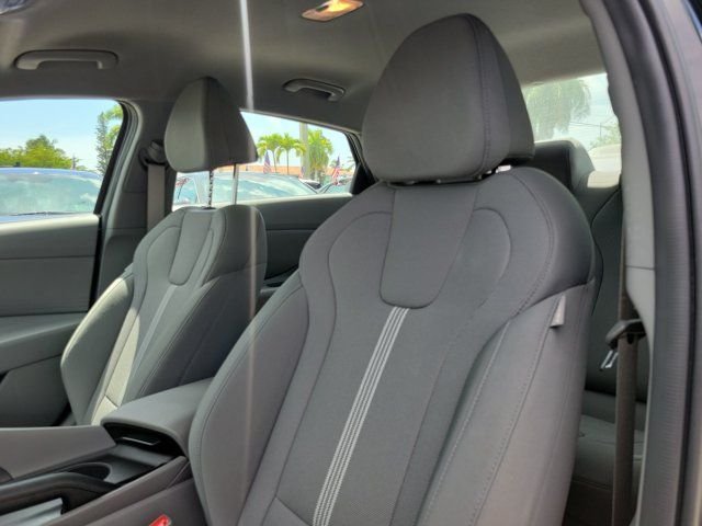 Certified Used 2025 Black Hyundai SE image 17