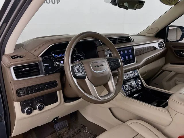 Used 2021 Blue GMC Denali image 39