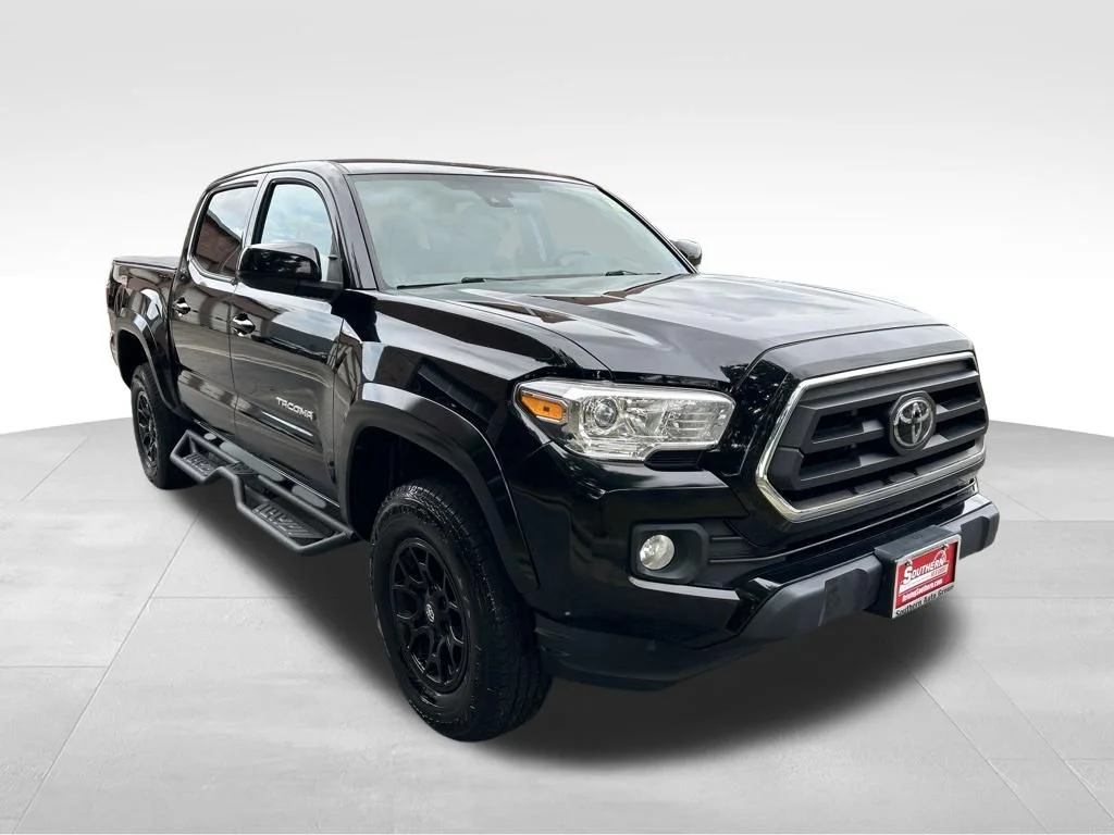 Used 2021 Black Toyota SR5 image 8