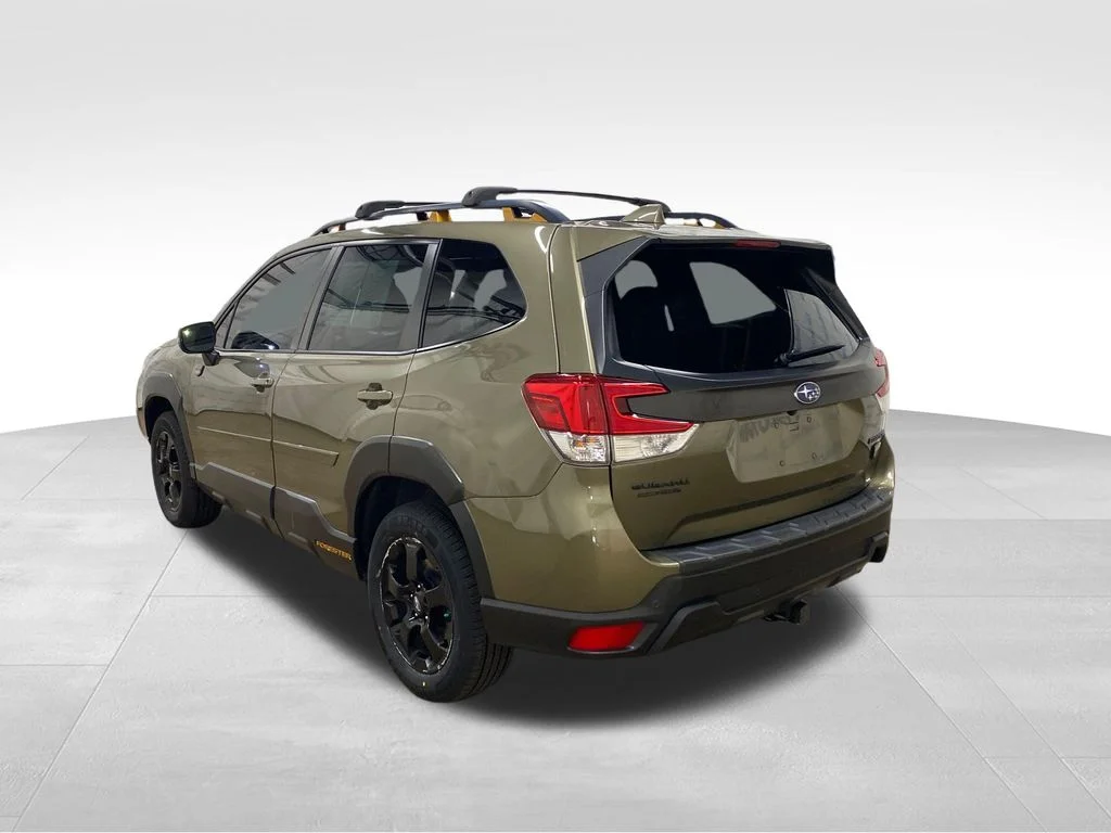 Used 2022 Brown Subaru Wilderness image 2