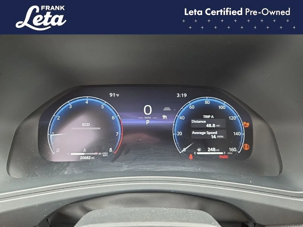 Used 2024 White Toyota Platinum image 16