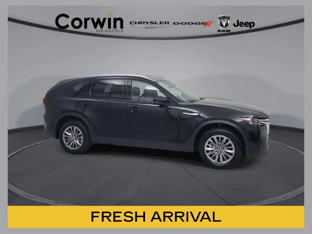 Used 2025 Black Mazda 3.3 Turbo Preferred image 1
