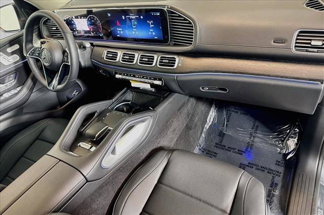 New 2026 Selenite Grey Metallic Mercedes-Benz GLS 450 image 58