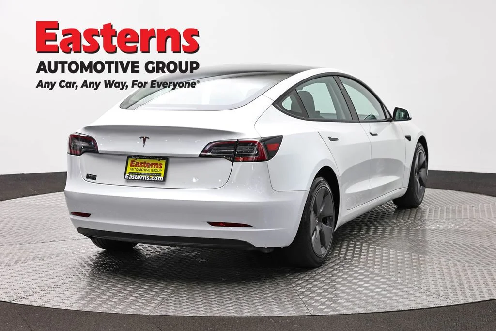 Used 2023 White Tesla Base image 5
