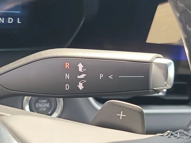 New 2027 Sterling Gray Metallic Chevrolet LT image 32