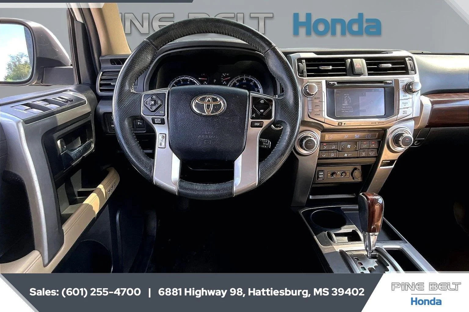 Used 2018 Blizzard Pearl Toyota Limited image 5