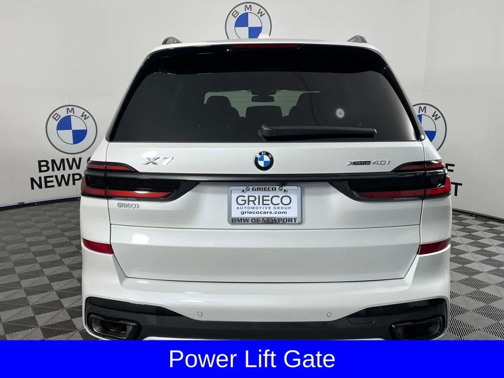 Used 2027 White Metallic BMW xDrive40i image 9