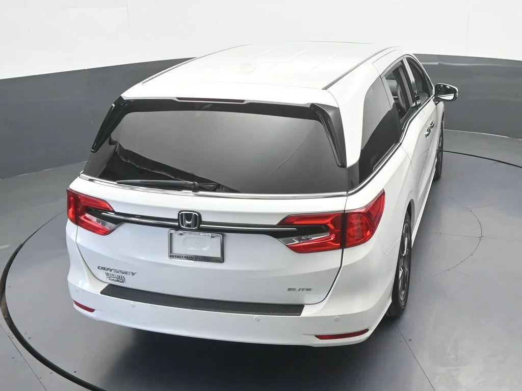 Used 2022 White Honda Elite image 54