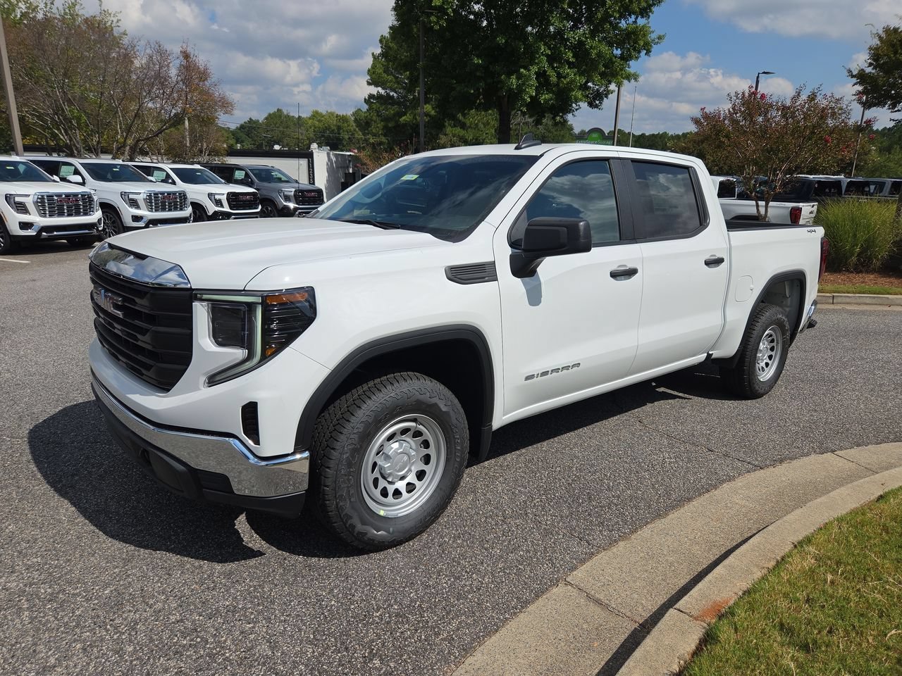 New 2026 Summit White GMC Pro image 4