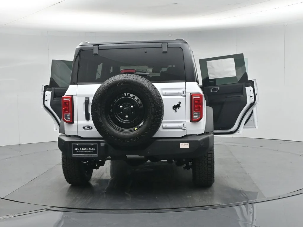 New 2026 Oxford White Ford Big Bend image 32